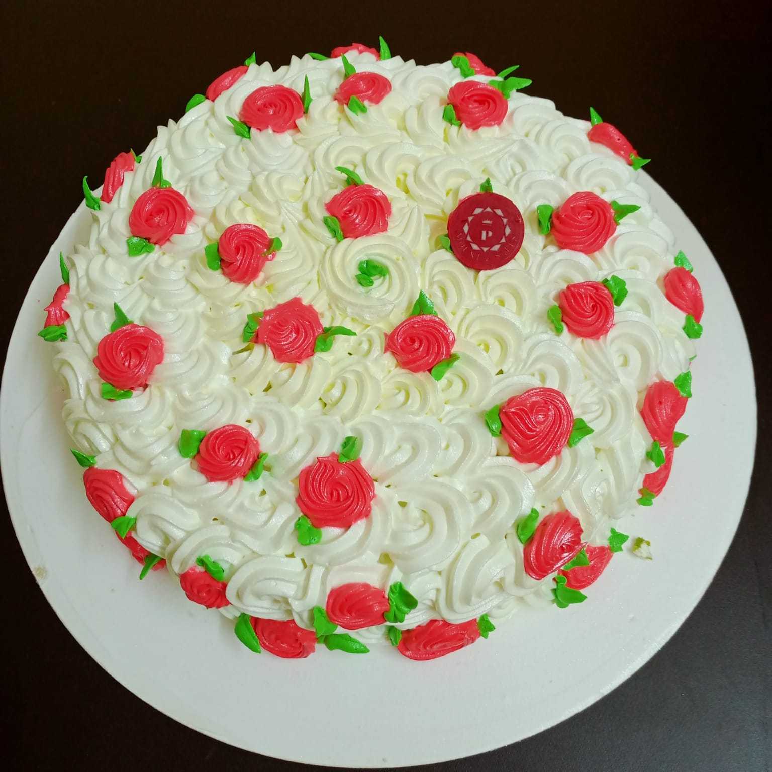 Premium RED N White Velvet Cake
